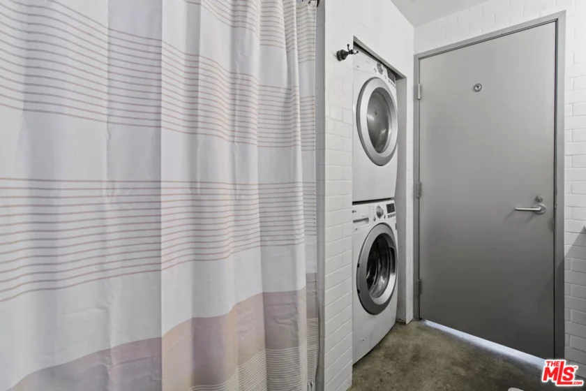 1855 Industrial Street #608 photo 6