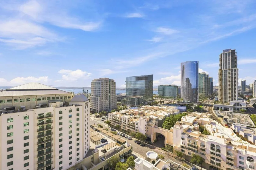 700 W Harbor Drive #1805 photo 16