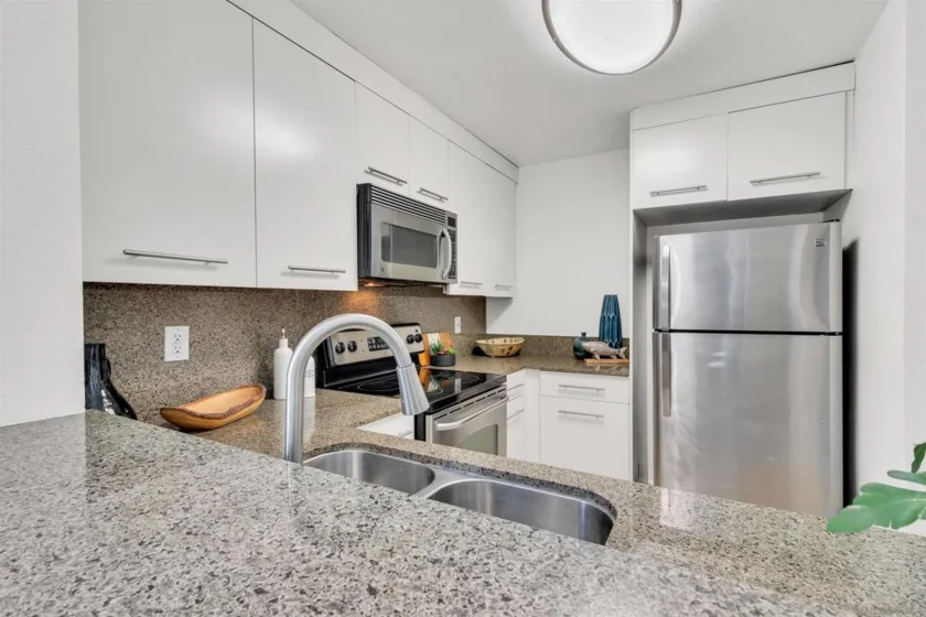 7425 Charmant Drive #2901 photo 24