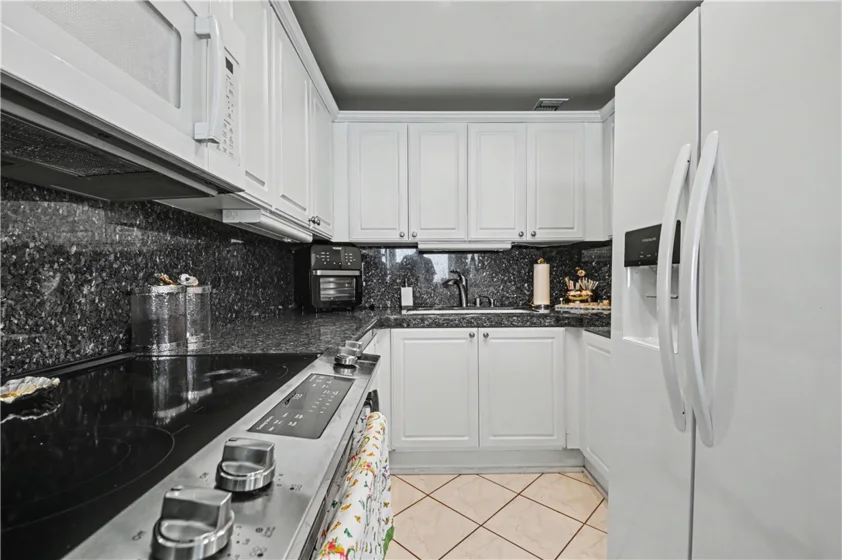525 E Seaside Way #1109 photo 18