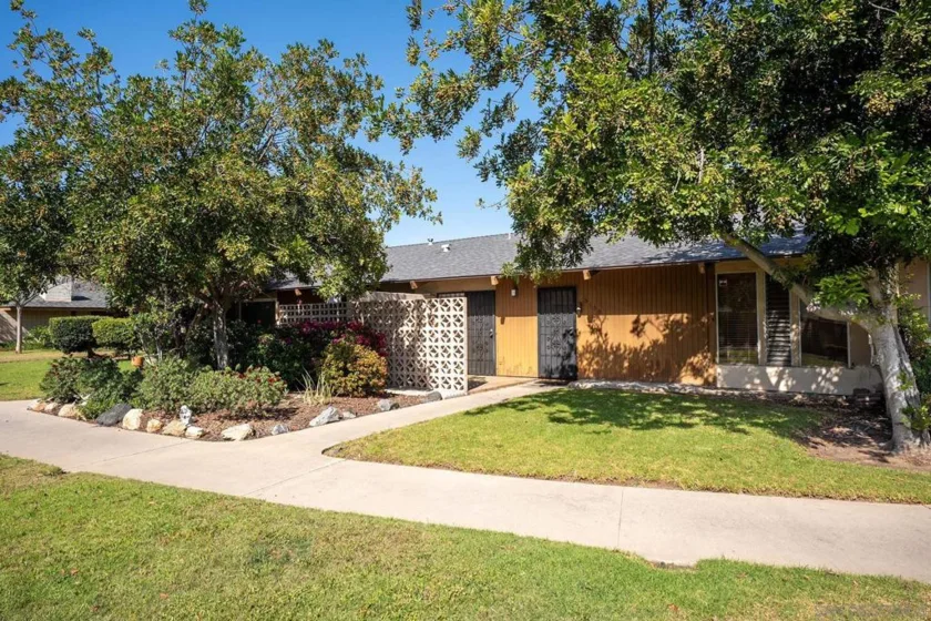 513 Shady Lane #B photo 7