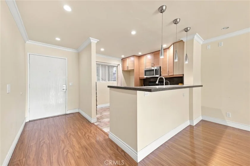 2940 N Verdugo #206 photo 3