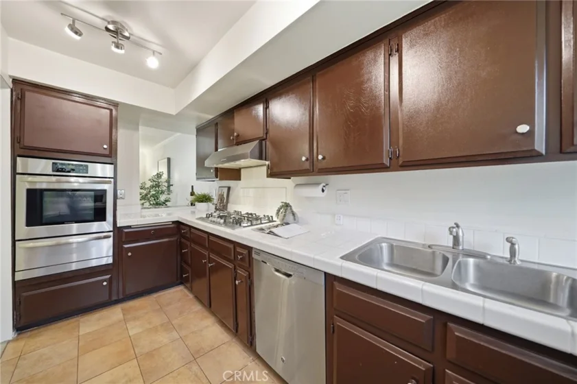 1225 Rosecrans #36A photo 18