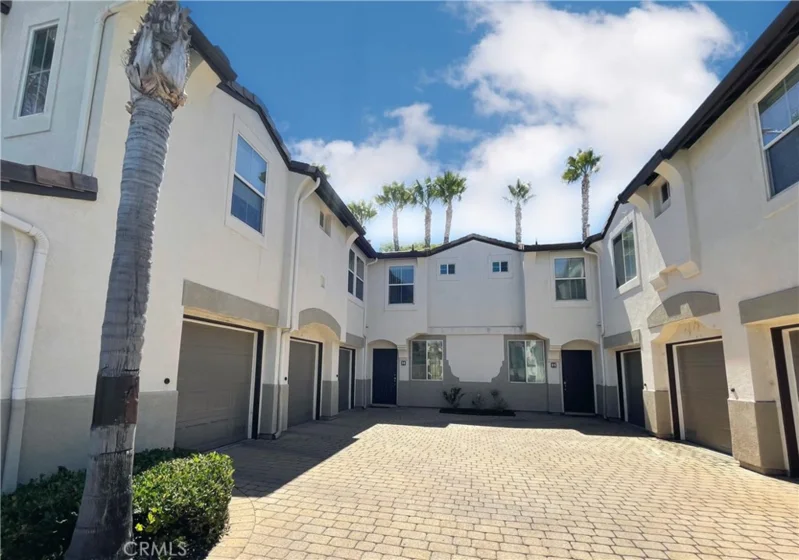 39304 Flamingo #C photo 1