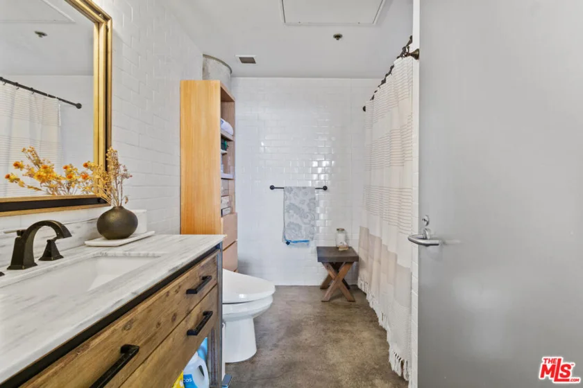 1855 Industrial Street #608 photo 5