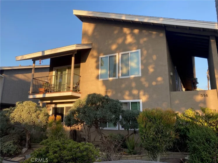 514 Obispo Avenue #C photo 1