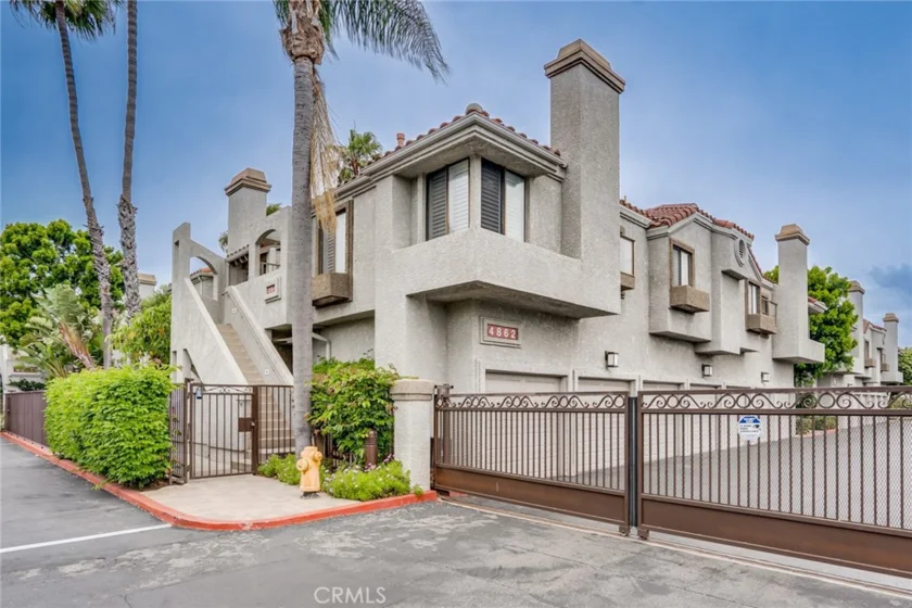 4862 Tiara #204 photo 11