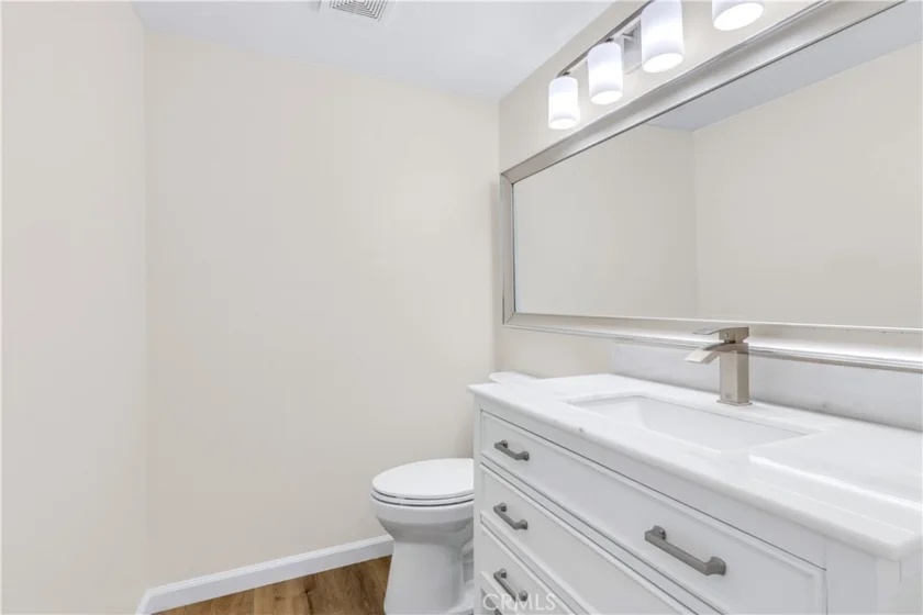 26415 Waterford Circle photo 17