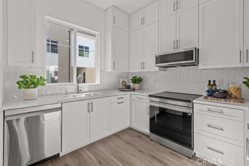 7255 Aura Circle photo 7