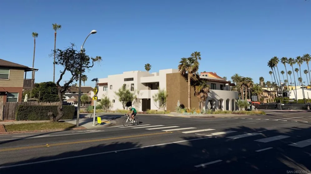 6710 La Jolla Boulevard #107 photo 6