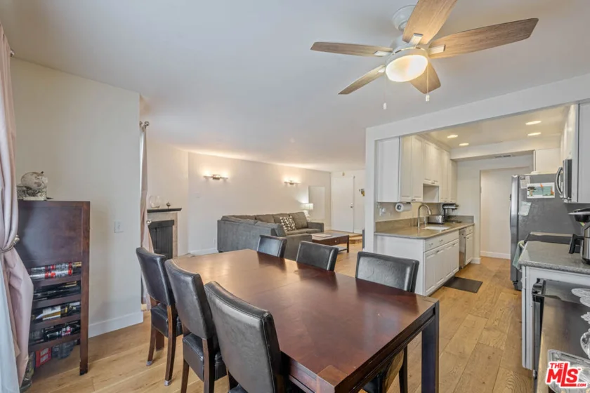 1515 S Beverly Drive #201 photo 18