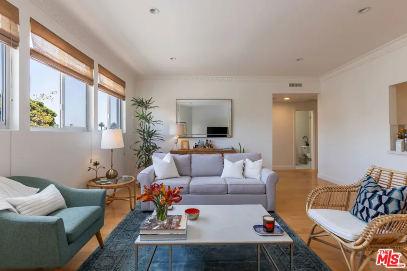 511 San Vicente Boulevard #306 photo 18