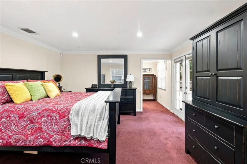 42761 Juniper photo 26