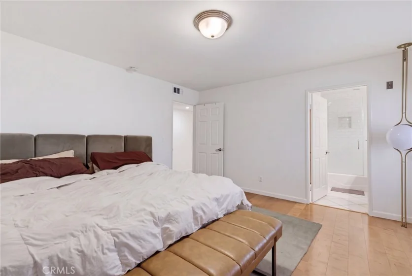 1639 Camden Avenue #301 photo 18