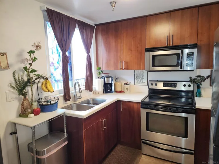 2828 University Avenue #310 photo 1