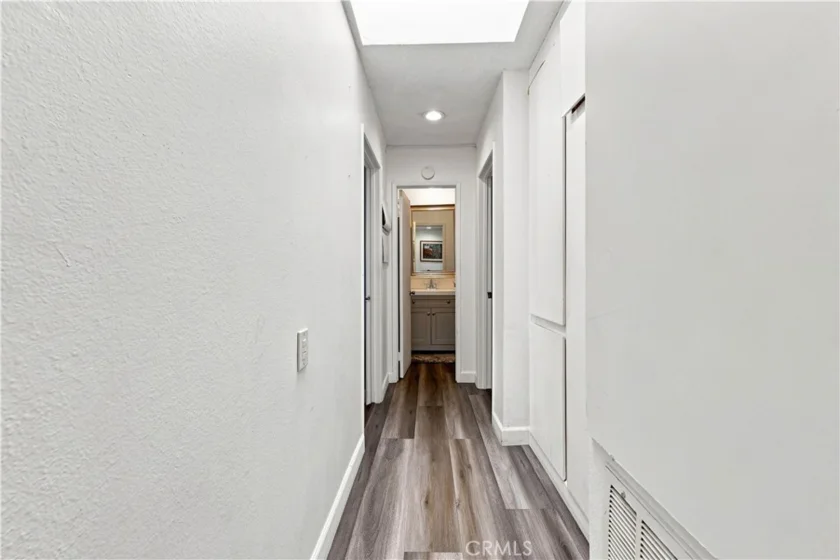 9625 Sylmar Avenue #23 photo 22