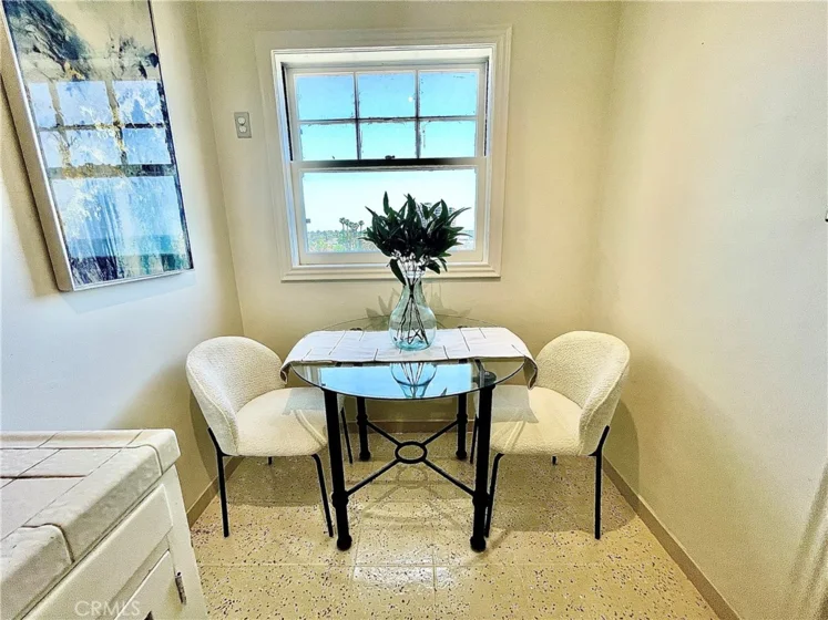 1030 E Ocean #703 photo 7