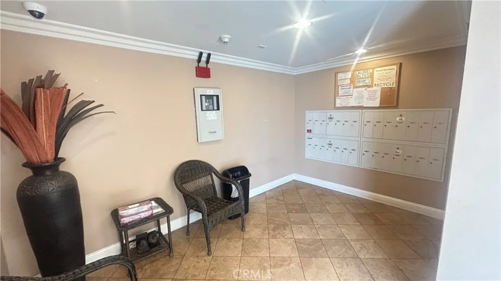 6938 Laurel Canyon #108 photo 20