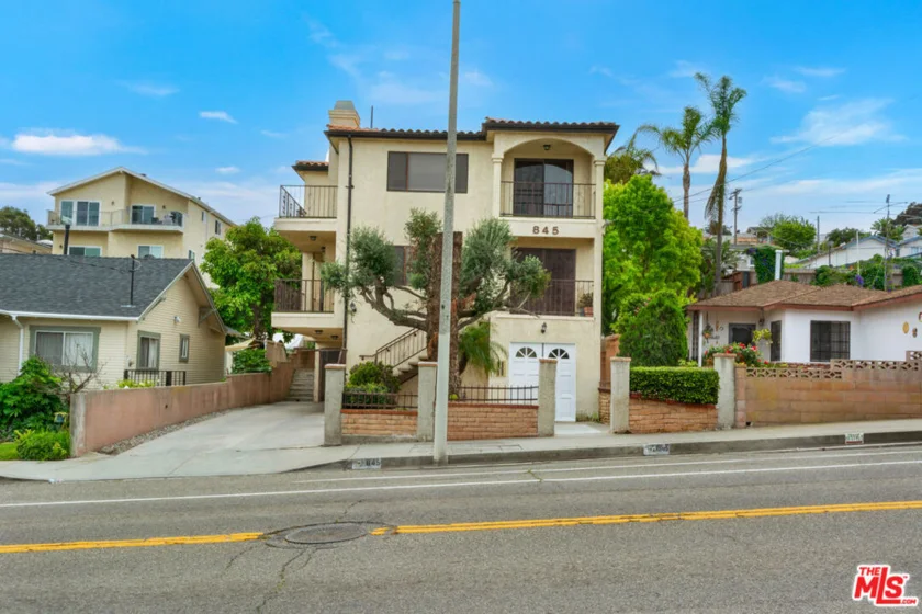 845 W 19th Street #1 photo 47