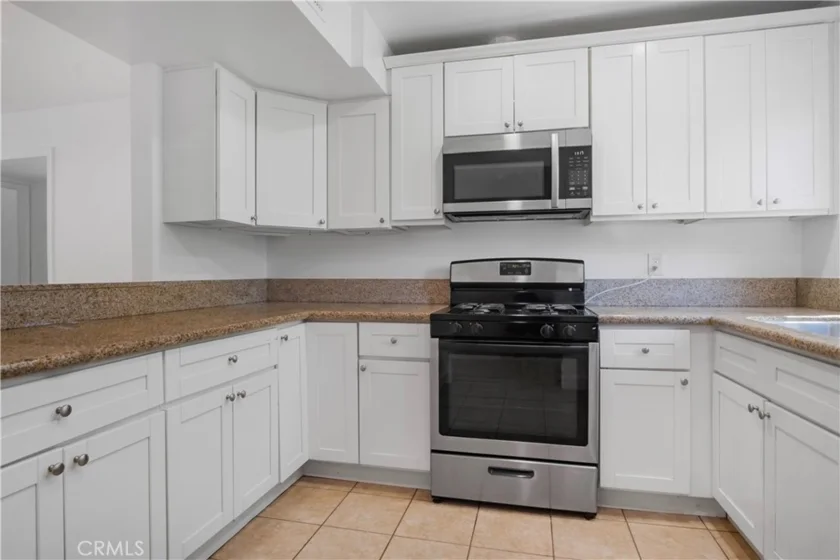 5700 Etiwanda Avenue #288 photo 13