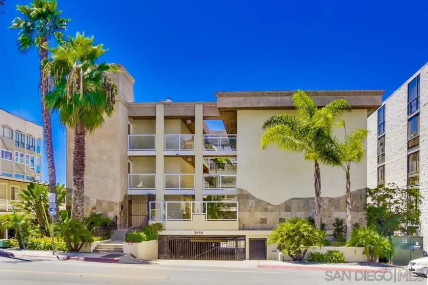 3888 Riviera Drive #301 photo 17