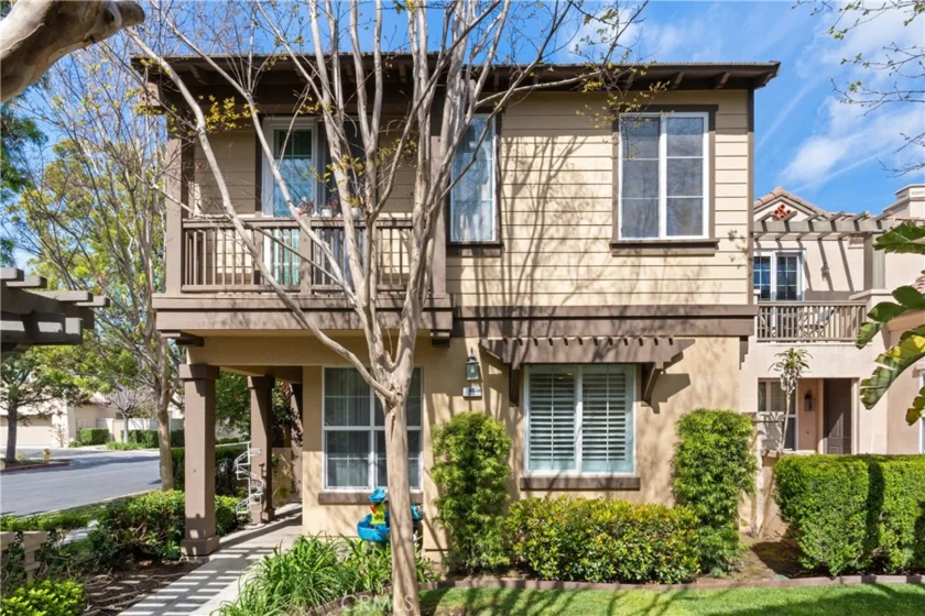 61 Figtree photo 1
