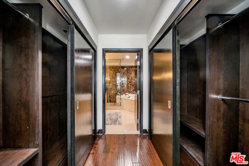 702 S Serrano Avenue #605 photo 22