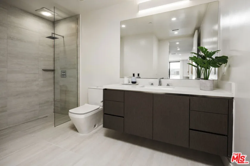 411 S Hamel Road #106 photo 3
