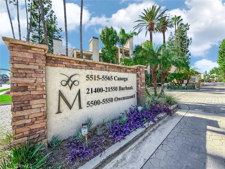 5530 Owensmouth Avenue #115 photo 2