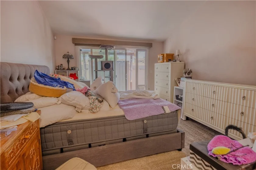 579 Parkview photo 7