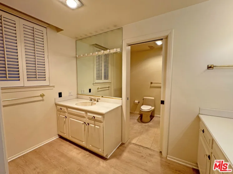 10550 Wilshire Boulevard #103 photo 13