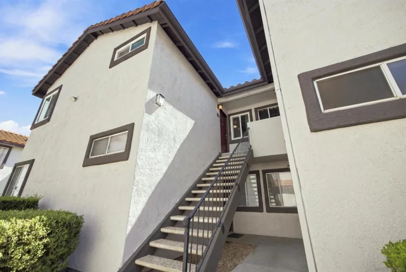 16377 Lakeshore Drive #2F photo 3
