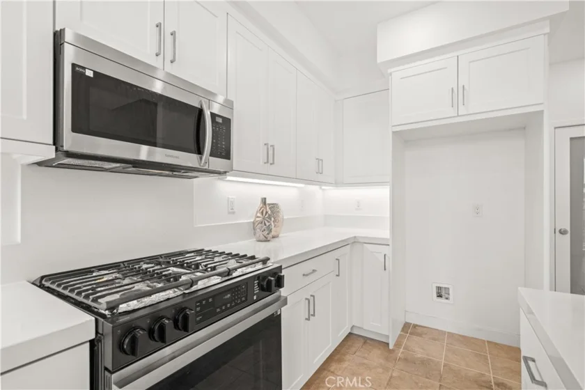 155 W La Palma Avenue #2 photo 14