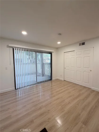 1144 W Blaine photo 2