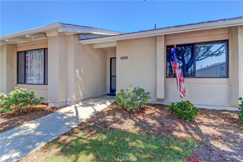8685 Merced Circle #1017C photo 1