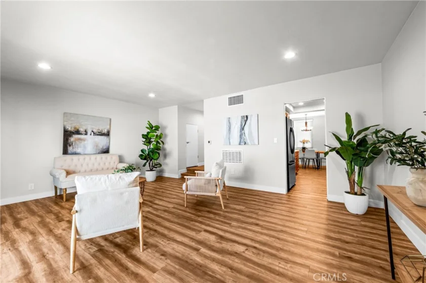 6800 Lampson photo 15