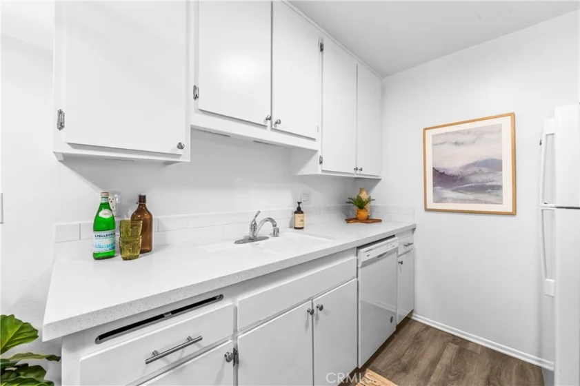 564 N Bellflower #116 photo 7