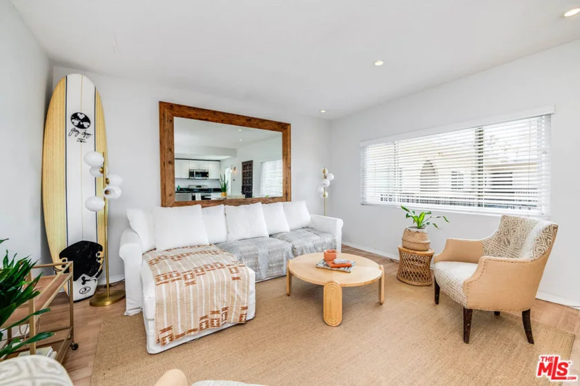 445 Washington Boulevard #10 photo 5