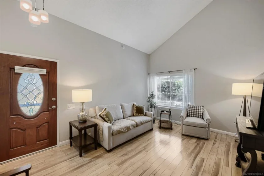 10825 Caravelle Place photo 1