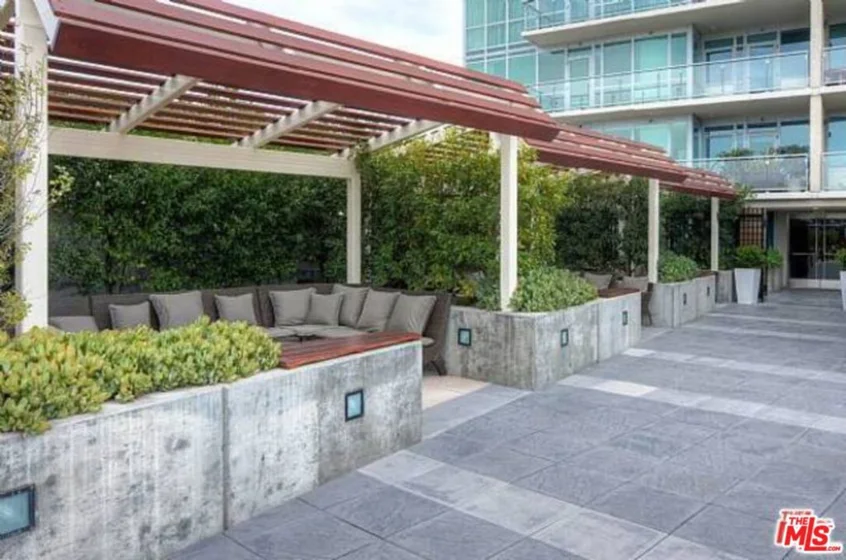 3785 Wilshire Boulevard #908 photo 25