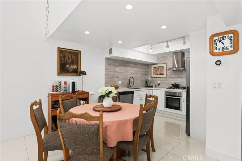 10926 Bluffside Drive #30 photo 9