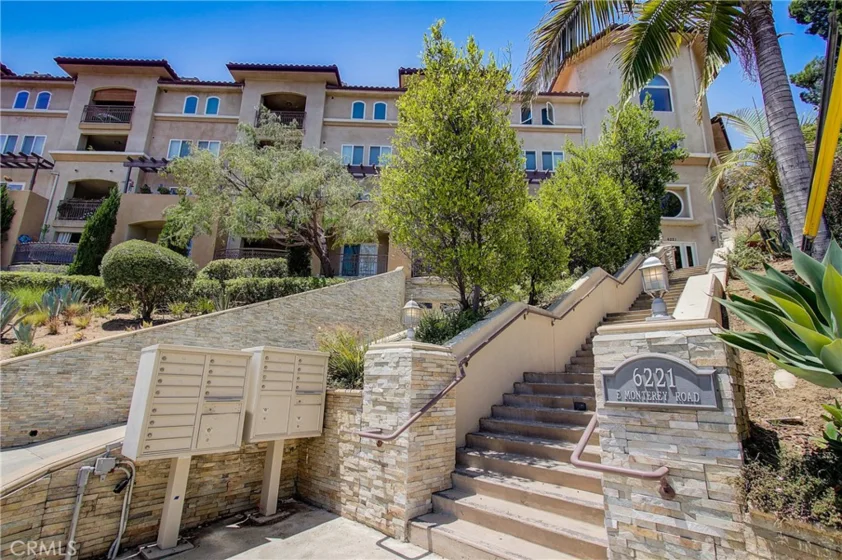 6221 Monterey Road #101 photo 1