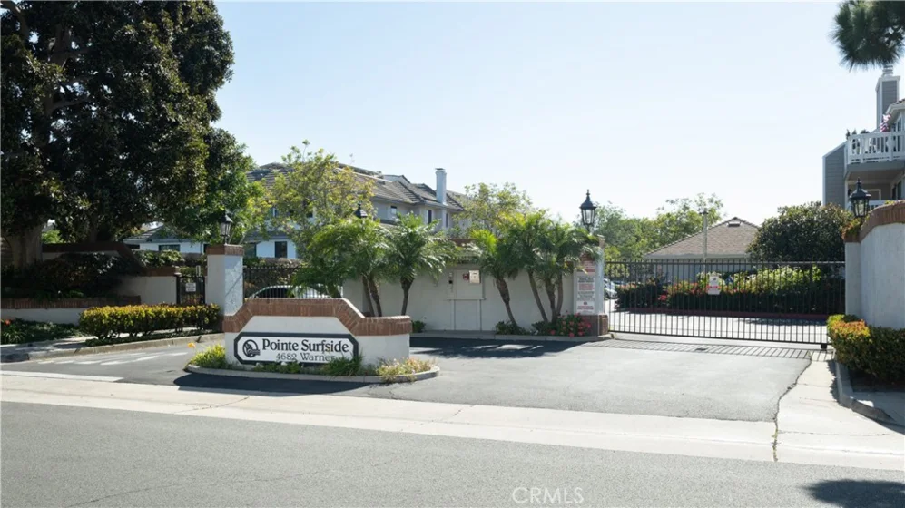 4682 Warner #C110 photo 6