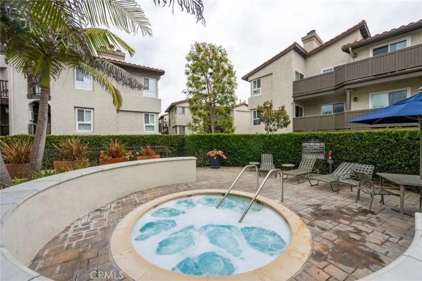 20 Corniche Drive #H photo 16