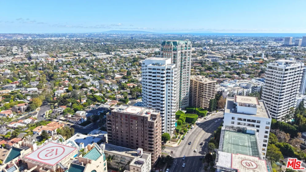 10550 Wilshire Boulevard #1001 photo 2