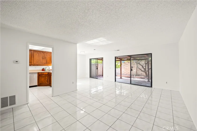 9051 Biola Lane photo 6