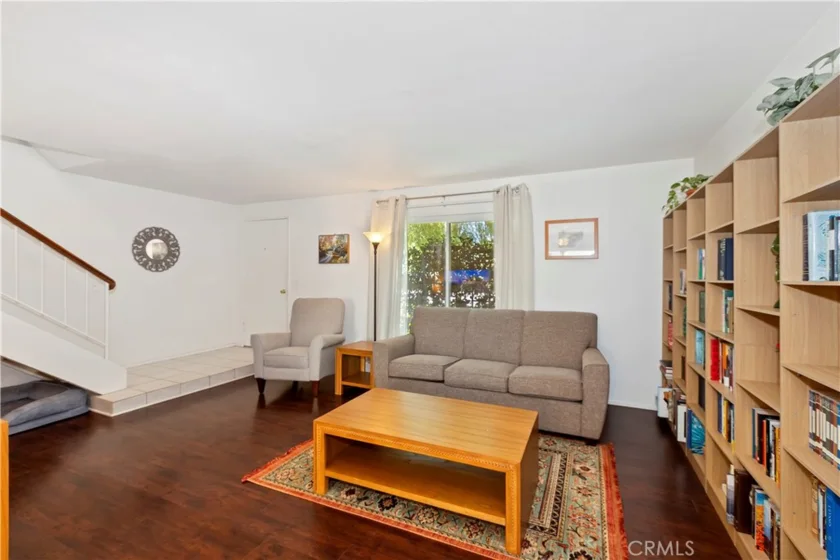 8714 Lincoln Avenue photo 8
