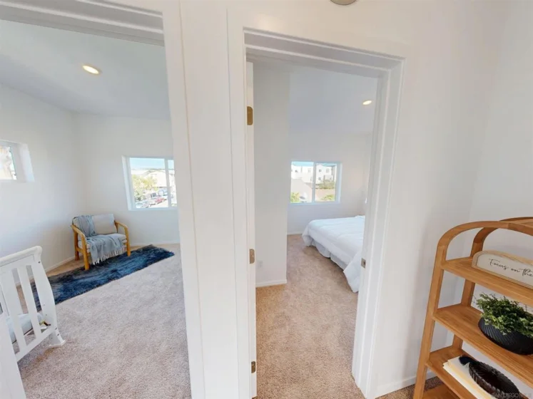 451 Creekside Circle photo 11