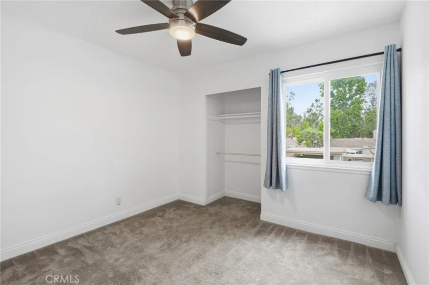24836 Lakefield Street photo 18