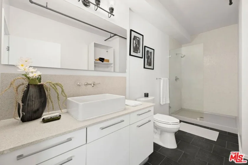 4115 Glencoe Avenue #306 photo 6
